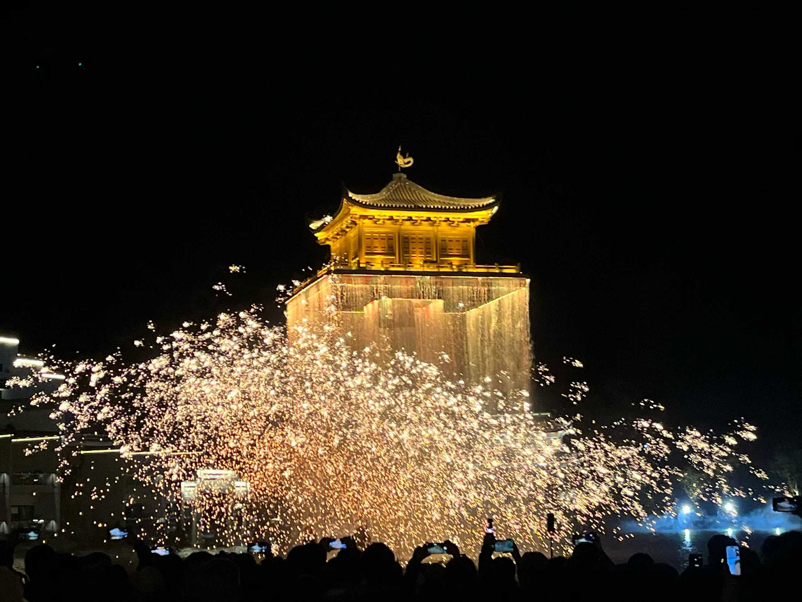 游江西,赴四川,飞港澳:众优教育英才三路齐发,携手共赏山河锦绣(图5) 游江西,赴四川,飞港澳:众优教育英才三路齐发,携手共赏山河锦绣(图5)